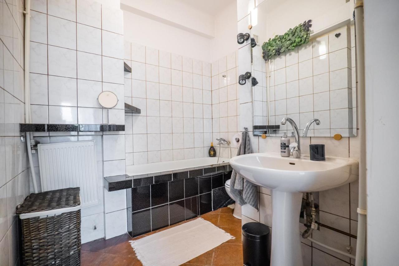 Bucharest Cozy Studio Экстерьер фото